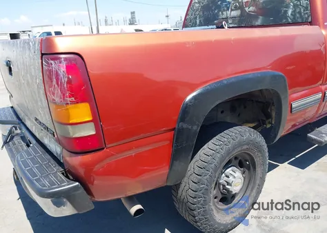 2001 Chevrolet Silverado 1500Hd Ls z USA, uszkodzony, nr VIN 1GCGC13U01F199446